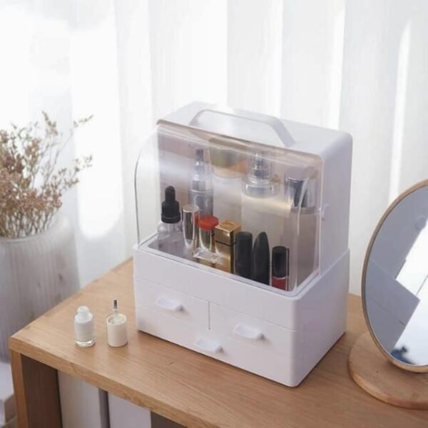 Versatile makeup storage box for nail accessories, varnish, body lotions, and powder cosmetics.