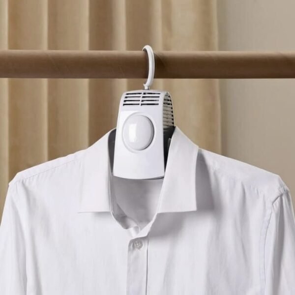 Quick-Drying Action: Shirt on Hanger in Umate Dryer