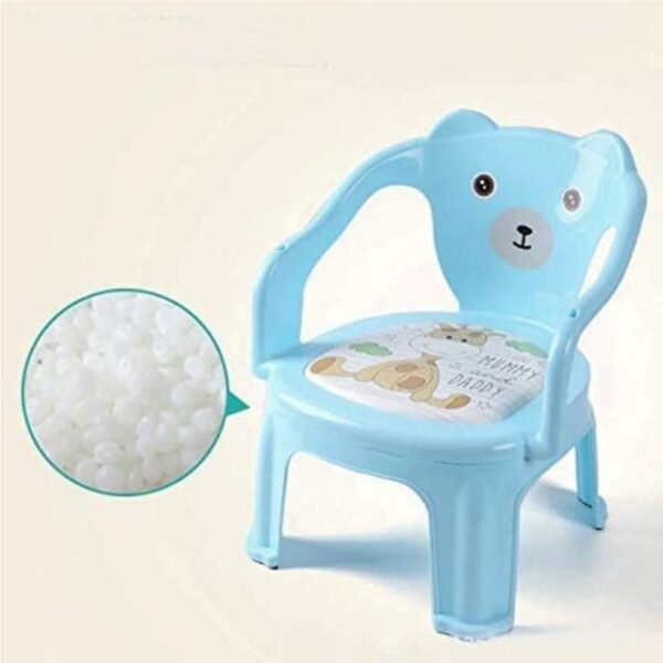 Blue baby high chair with a secure design for safe feeding.