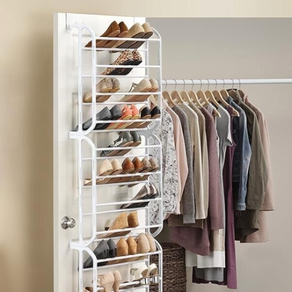 Over the door shoes rack with 36 pairs of shoes – versatile storage.