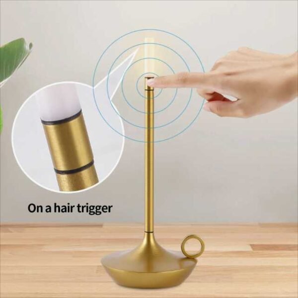 Aladdin table lamp with touch control sensor and 3 brightness levels.