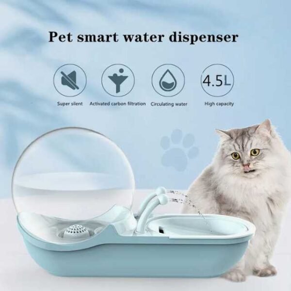 Pet water fountain with large 4.5L capacity and fresh circulating water.