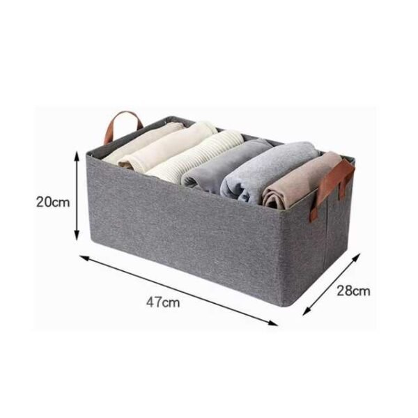 Portable storage bins measuring 47 x 28 x 20 cm, durable and spacious.