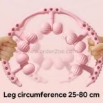 Illustration showing the adjustable fit range of the pink handheld massager, accommodating leg circumferences from 25-80 cm.